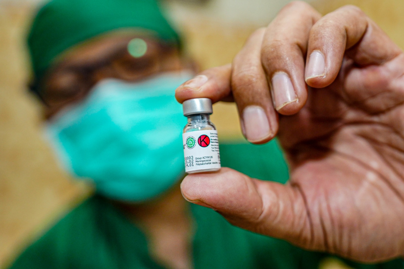 Foto 2 dari 6: Jalani Pemeriksaan Kesehatan Kedua, CJH Lakukan Vaksin Meningitis dan Influenza