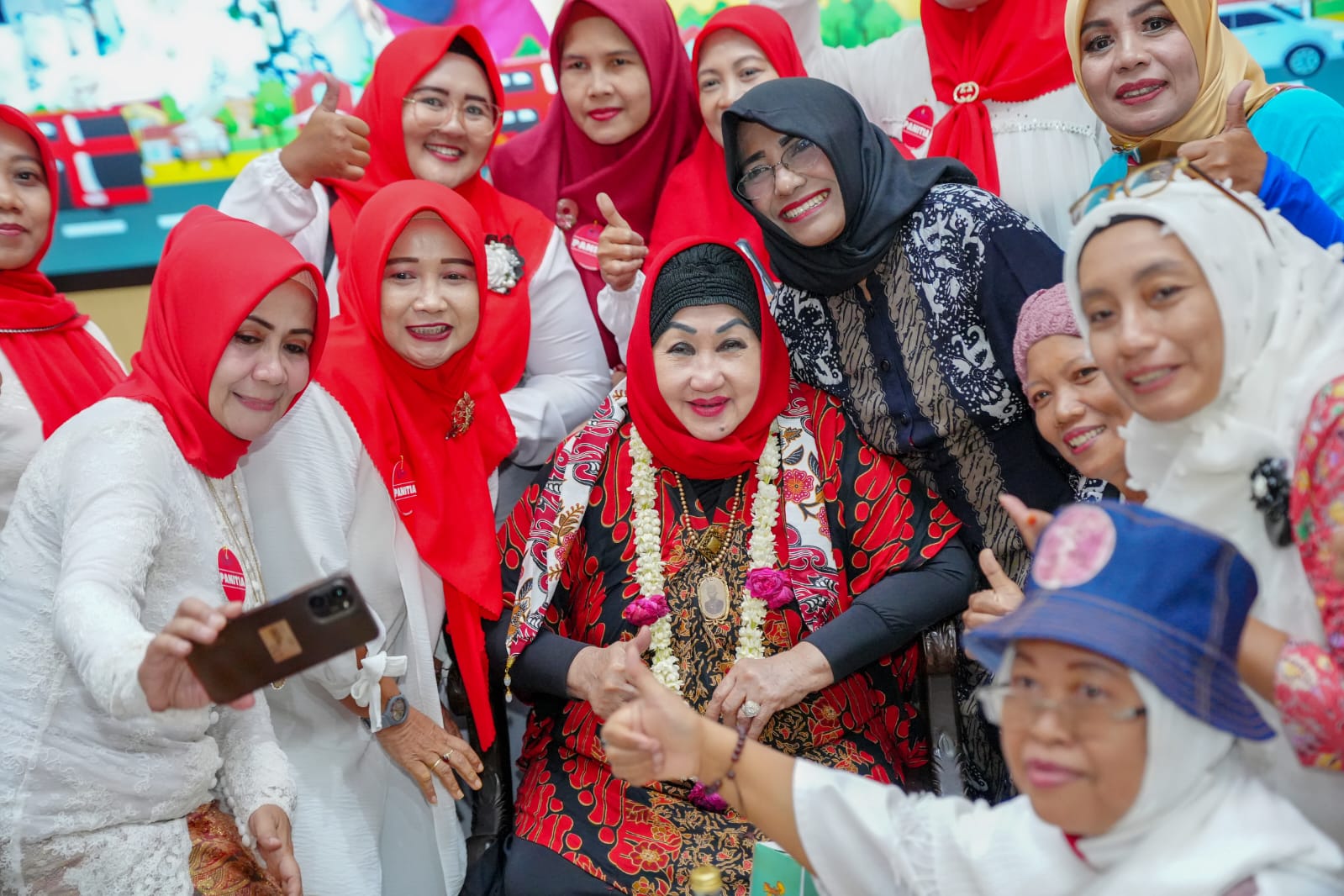 Foto 7 dari 8: Talkshow Bersama Pelaku UMKM, Wali Kota Beri Motivasi Hingga Hadirkan Sosok Inspiratif di Bidang Entrepreneurship