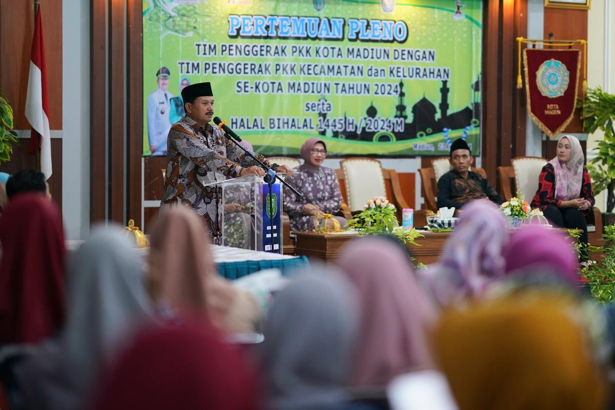 Hadiri Halal Bihalal dan Pertemuan Pleno TP PKK Kota, Kecamatan, dan Kelurahan, Wali Kota Maidi Pesan Jaga Sinergitas