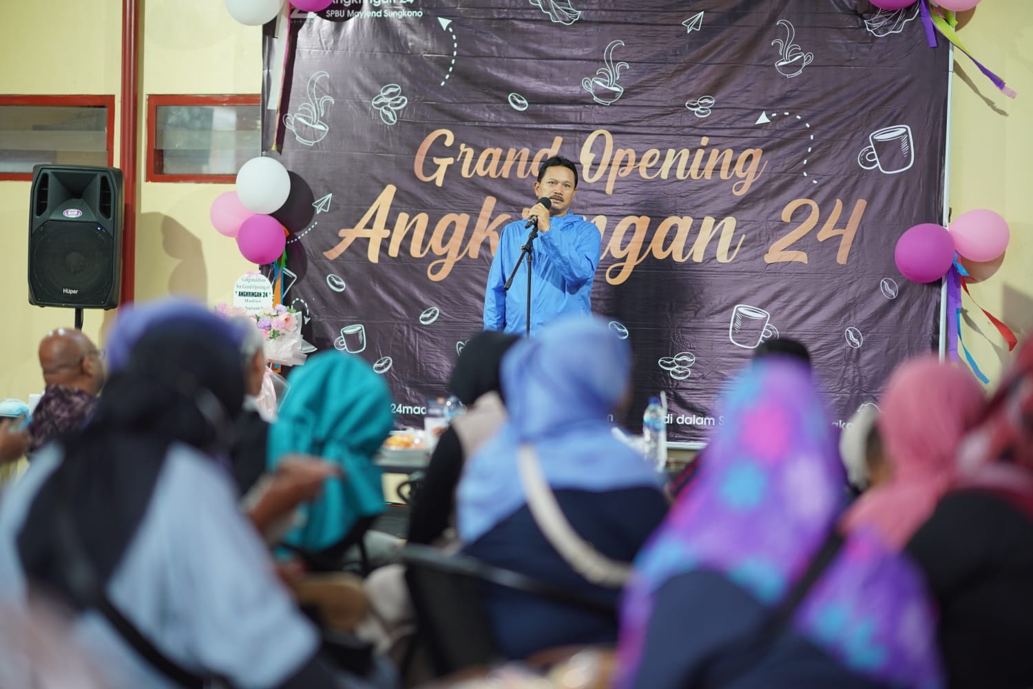 Hadiri Pembukaan Angkringan 24, Wali Kota Pesan Dukung Produk Lokal