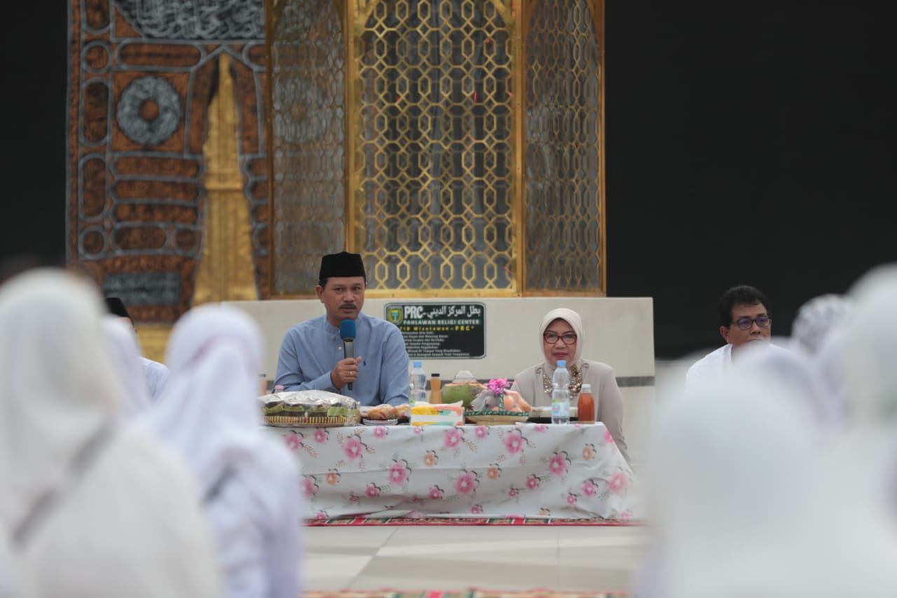 Foto 8 dari 14: Halal Bihalal dengan Pedagang PRC, Wali Kota Sampaikan Rencana Penyempurnaan Kawasan