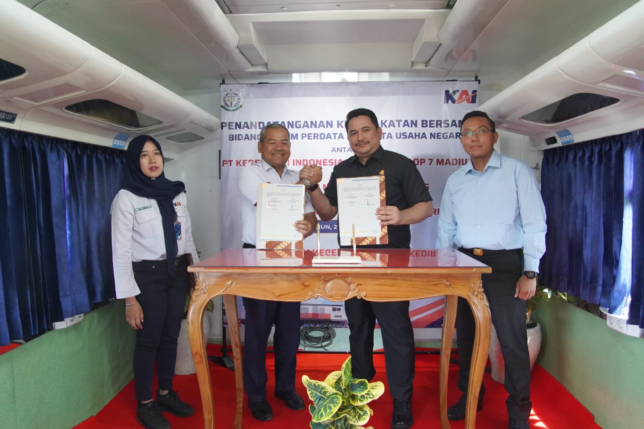 Foto 1 dari 5: Komitmen Pengamanan Aset, KAI Daop 7 Jalin MoU Dengan Kejari