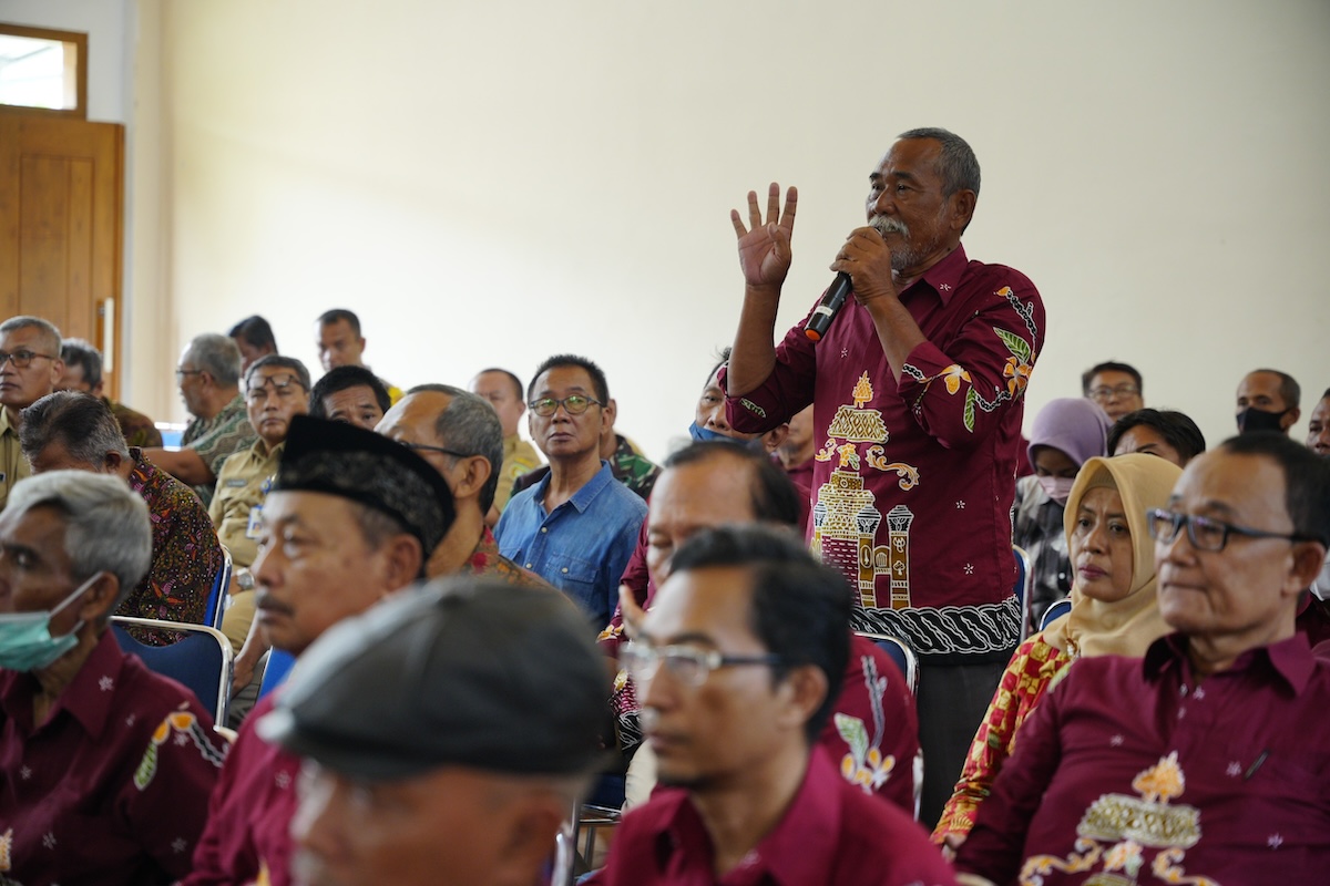 Foto 7 dari 15: Hadiri Musrenbang Taman Dan Manisrejo, Wali Kota Sampaikan Rencana Pembangunan Tahun Ini
