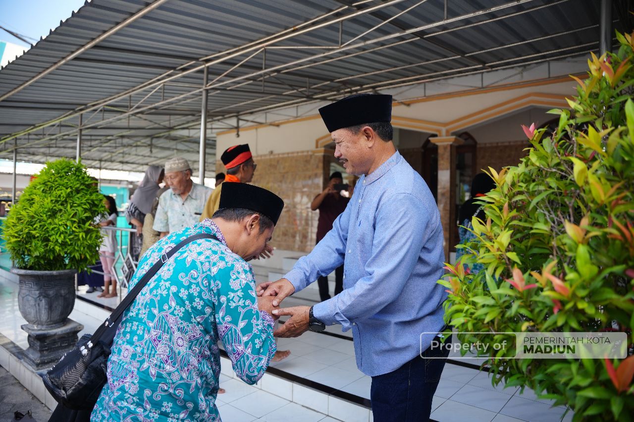 Sambut Jamaah Haji Tahap Tiga, Wali Kota : Semoga Jadi Haji Mabrur