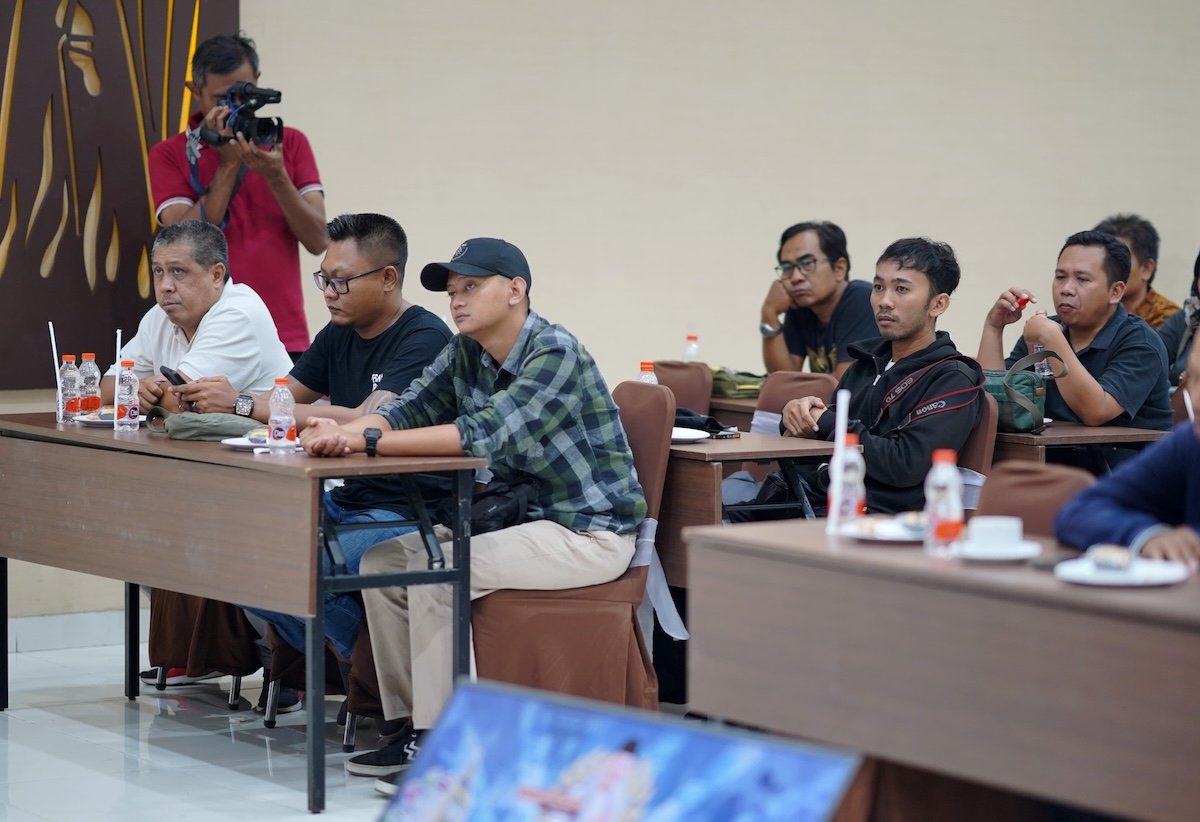 Foto 4 dari 9: Launching Buku Ruang Satu, Wali Kota: Perkembangan Kota Madiun dari 2019 Ada di Buku Ini