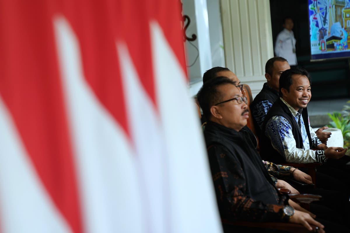 Foto 3 dari 9: Jelang Penilaian Sinergitas Kinerja Kecamatan, Wali Kota Jamu Tim Penilai Di Balai Kota