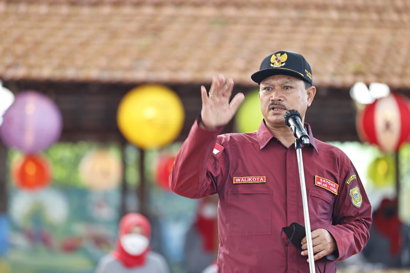Buka Senam  Lansia, Wali Kota Sampaikan Upaya Pemkot Atasi Inflasi