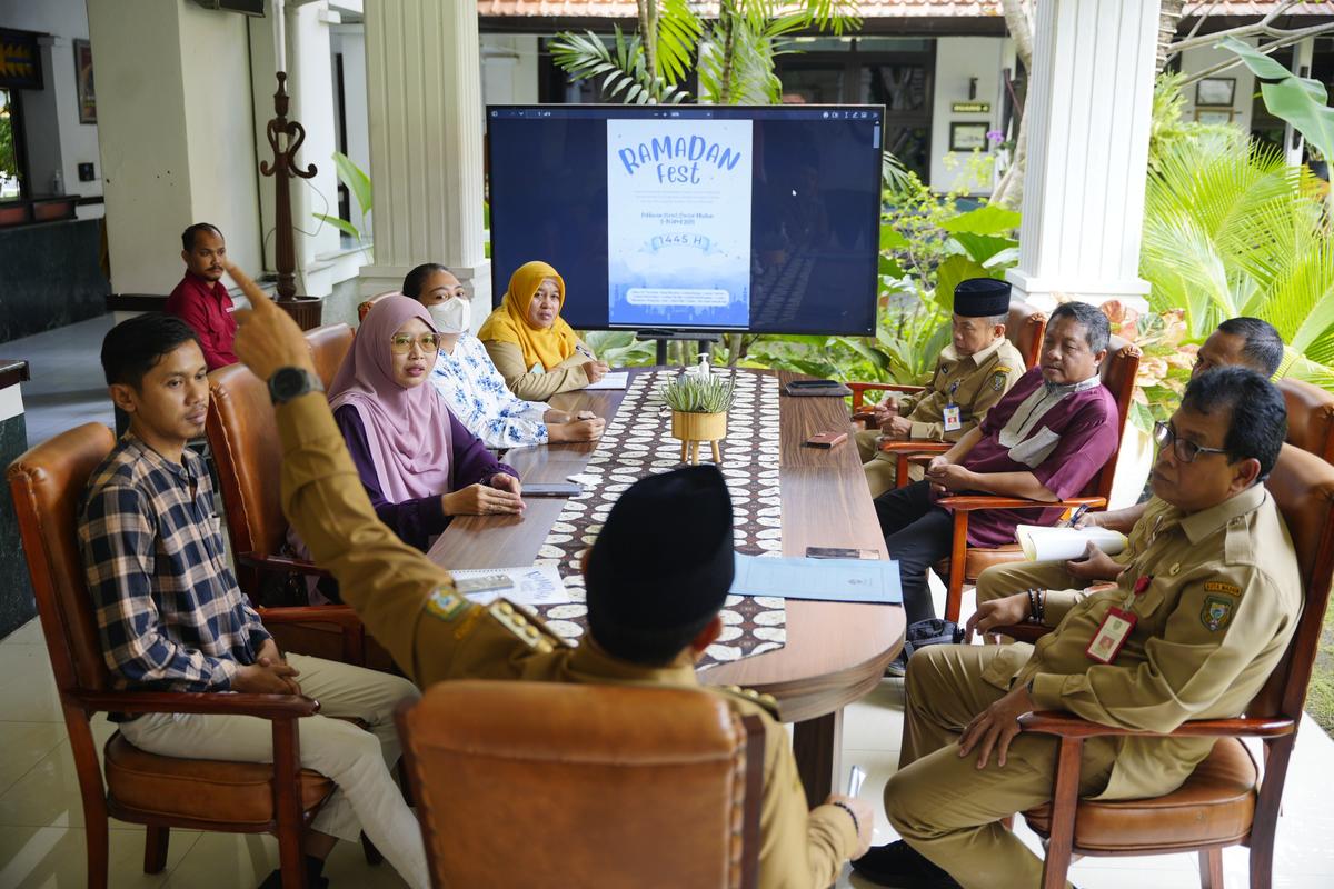 Foto 1 dari 8: Bakal Ada Event Besar di Ramadan dan Lebaran, Wali Kota Gelar Tiga Audiensi Sekaligus Bahas Kegiatan