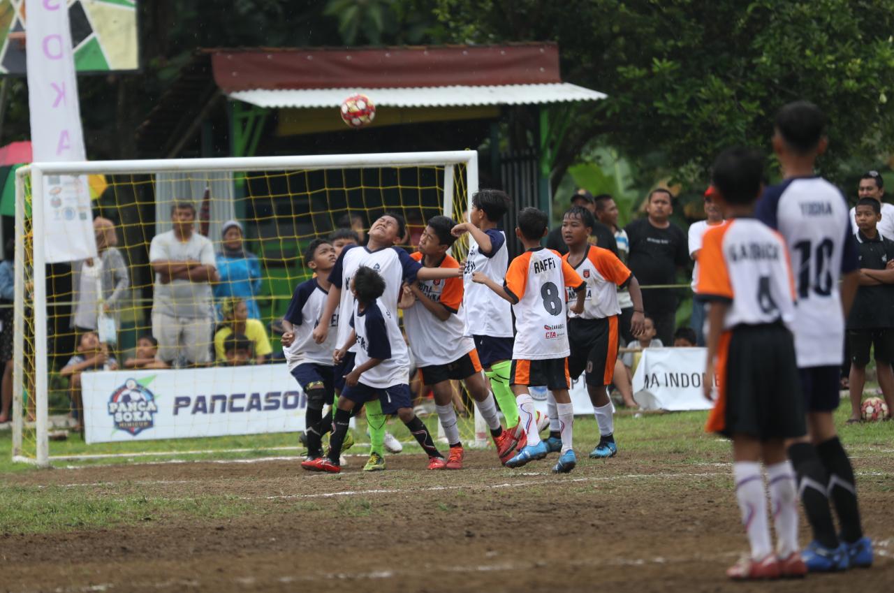 Foto 7 dari 10: Wadahi Semangat Sepak Bola Usia Dini, Pemuda Nambangan Lor Gelar Pancasoka Mini Cup 2023