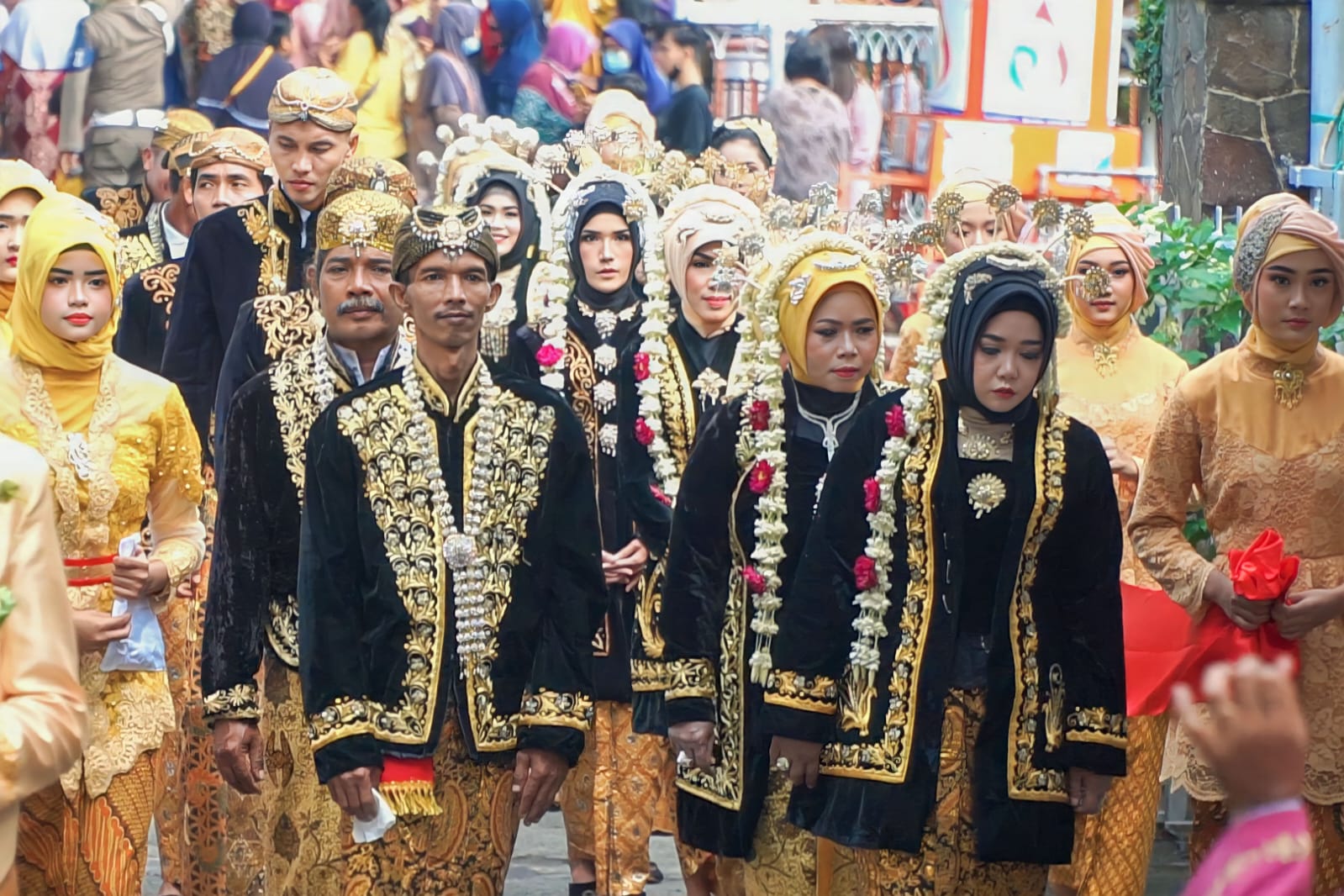 Foto 2 dari 3: Pendaftaran Khitan dan Nikah Massal Masih Dibuka, Bisa Daftar di Kelurahan atau Disbudparpora