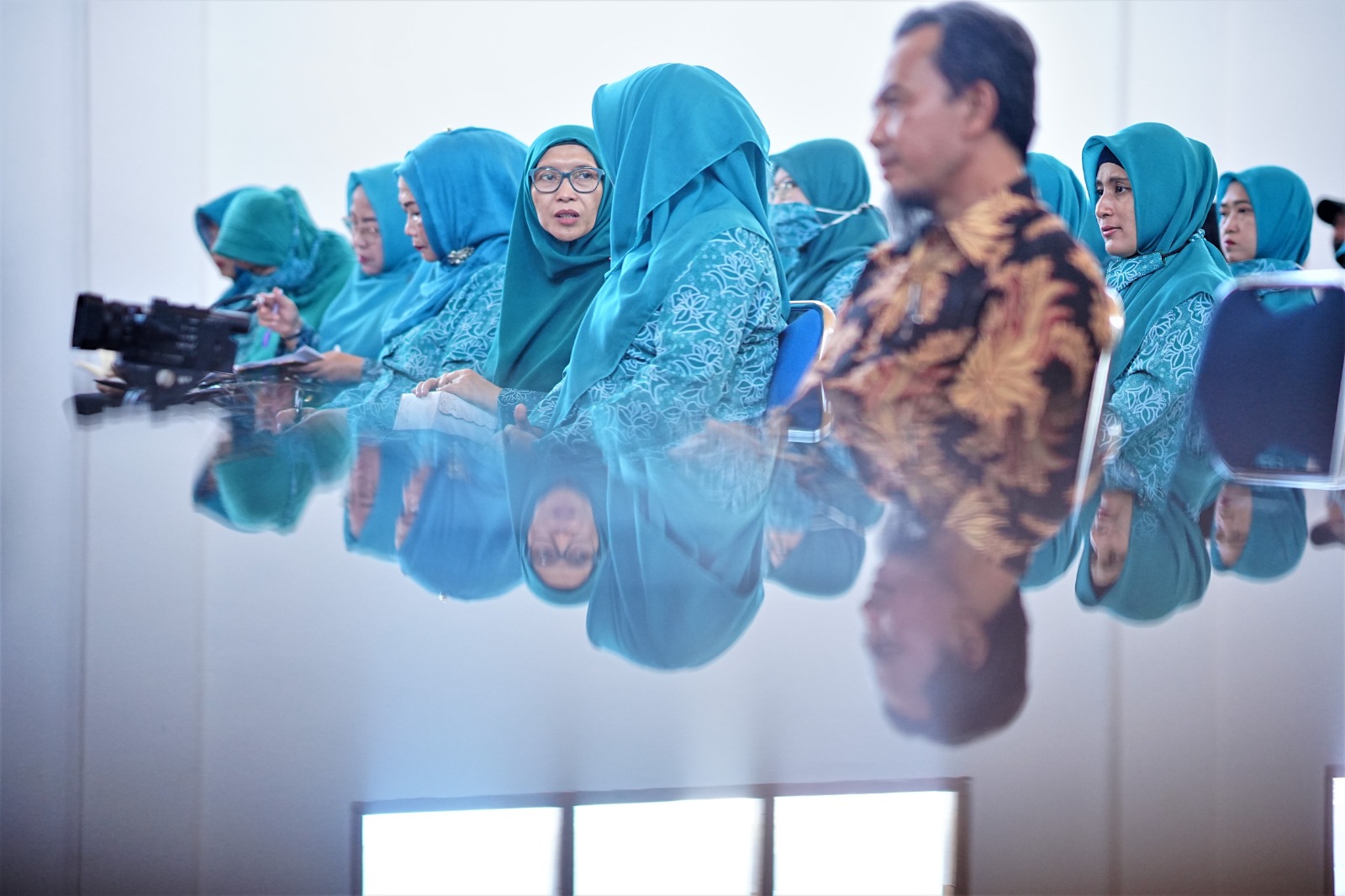 Foto 5 dari 10: Gelar Pertemuan Bersama Warga Kelurahan Taman, Wali Kota Pesan Sempurnakan Pembangunan