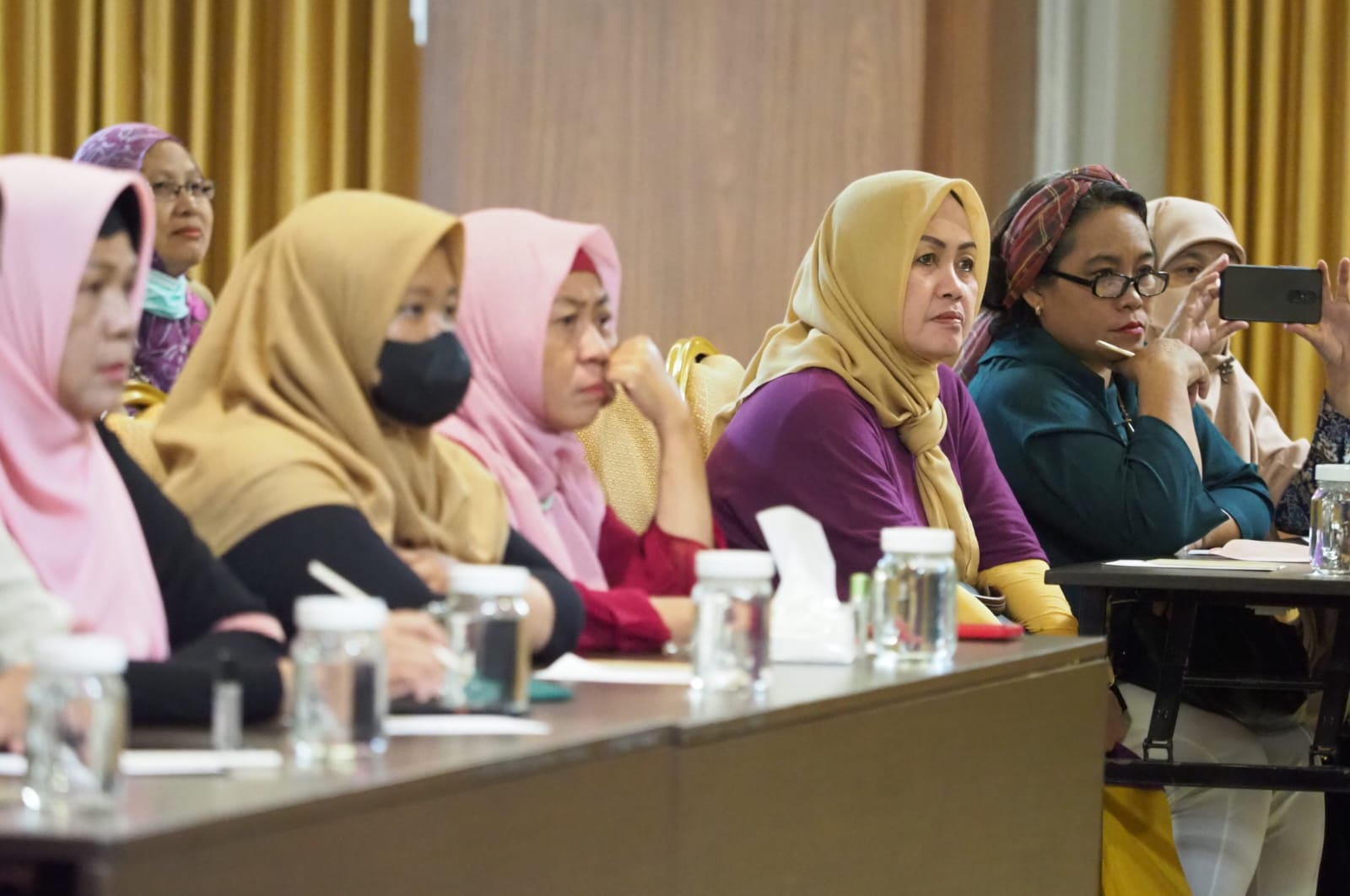 Foto 9 dari 10: Dukung IKM Go Internasional, Wali Kota Imbau Pengusaha Jaga Kekompakan