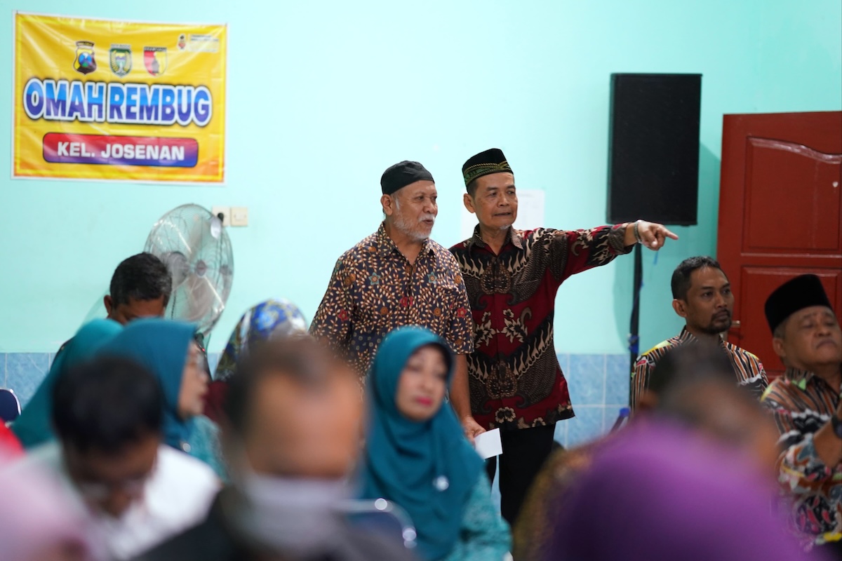 Foto 5 dari 10: Pimpin Musrenbang di Kelurahan Josenan, Wali Kota Pesan Jaga Kerukunan untuk Sukseskan Pembangunan