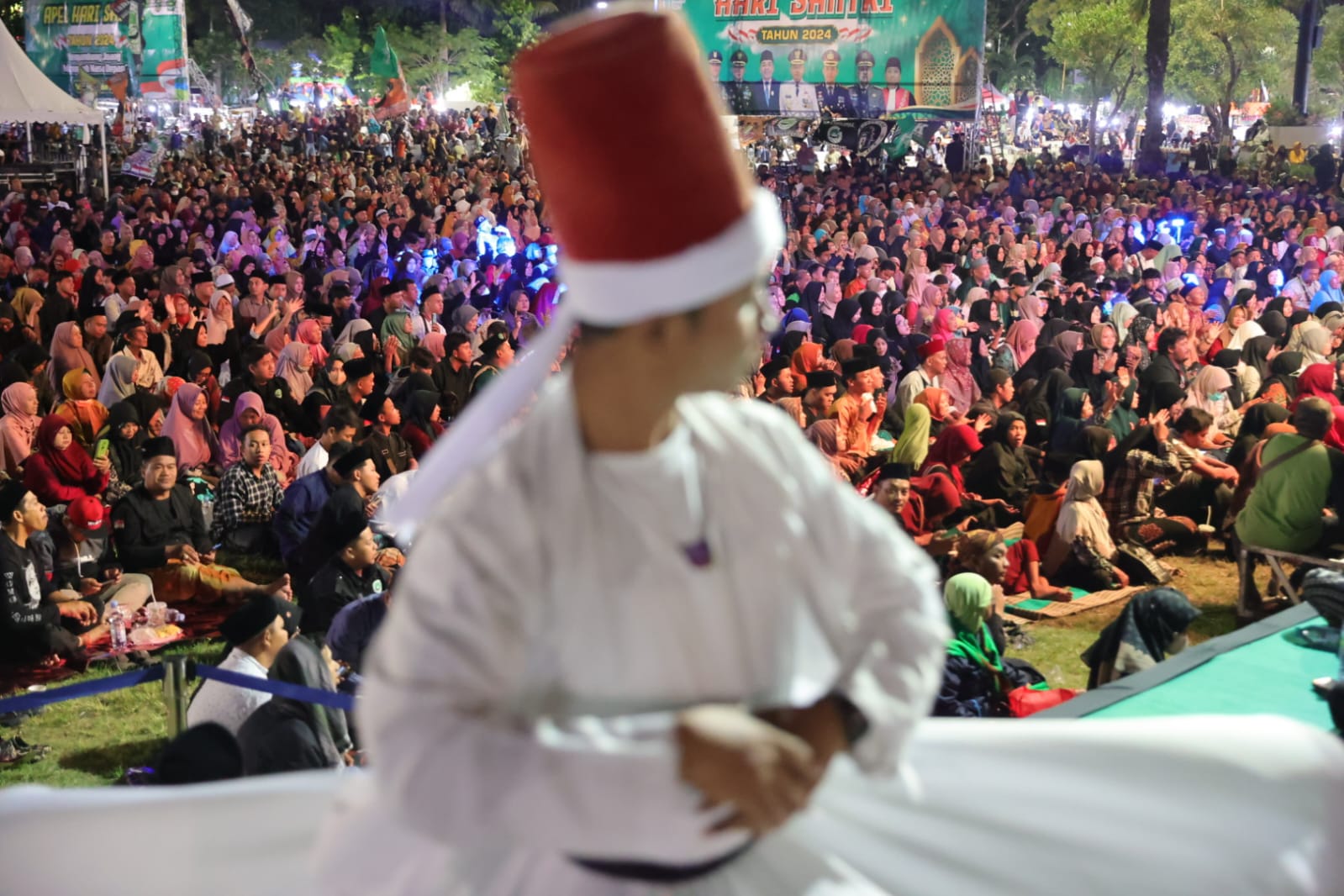 Foto 16 dari 19: Agungkan Nabi Muhammad Dalam Madiun Bersholawat