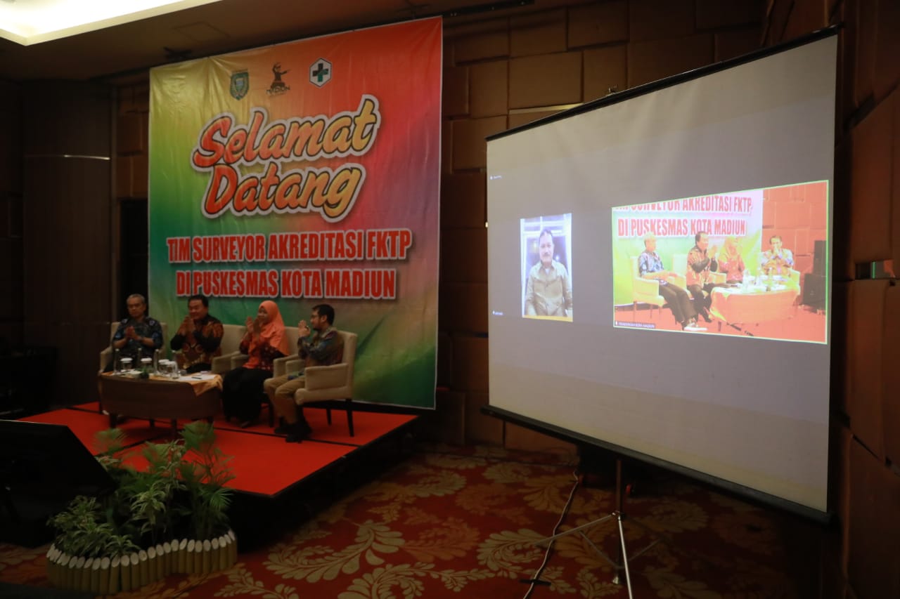 Foto 4 dari 14: FGD Bersama Tim Surveyor Puskesmas Tawangrejo dan Manguharjo, Wali Kota Harapkan Hasil Optimal