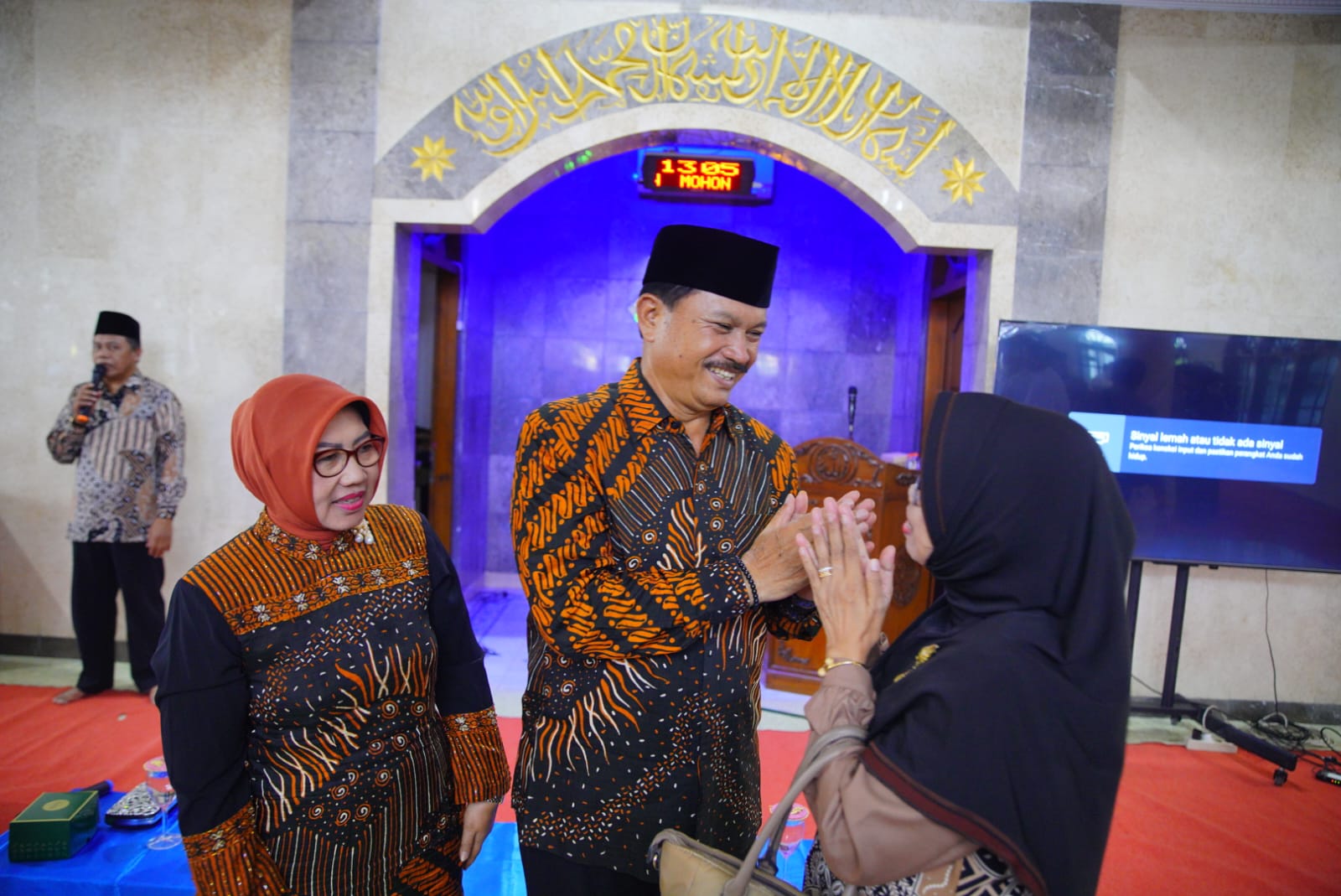 Foto utama berita: Silaturahmi dan Halal Bihalal dengan IPHI Kelurahan Klegen, Wali Kota: Pembangunan SDM yang Berkarakter Butuh Peran Kita Semua