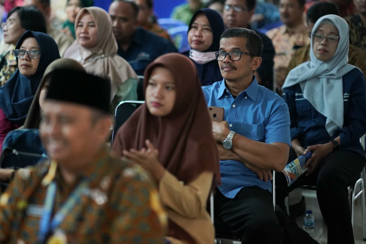 Foto 4 dari 9: Hadiri Sosialisasi Prodi Unesa, Wali Kota Apresiasi Unesa Buka Kampus di Wilayah Madiun Raya