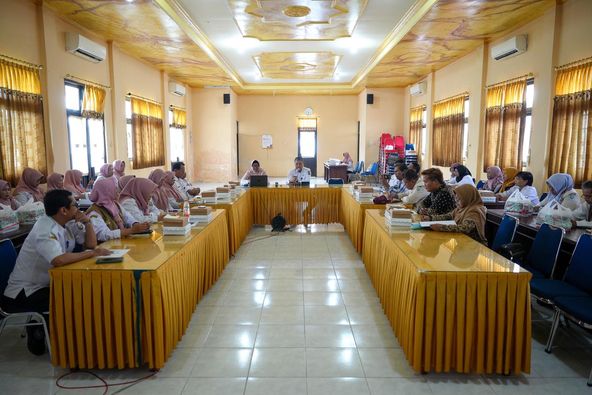 Foto 1 dari 8: Jaring Aspirasi, Dinsos PP dan PA Gelar Forum Konsultasi Publik Bersama Stakeholder
