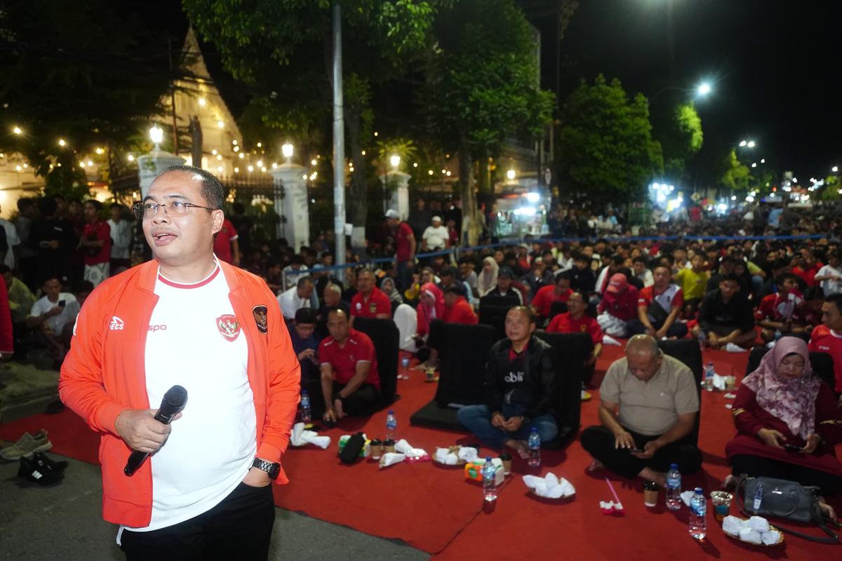 Foto 8 dari 9: Pemkot Gelar Nobar Berhadiah Sepeda, Pj Wali Kota: Antusias Masyarakat Luar Biasa