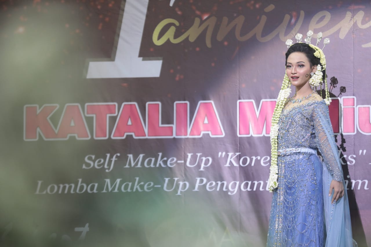 Foto 14 dari 14: Hadiri Anniversary Perias Katalia Madiun Raya, Wali Kota Ajak Perias Gelar Event Manten Enam Negara