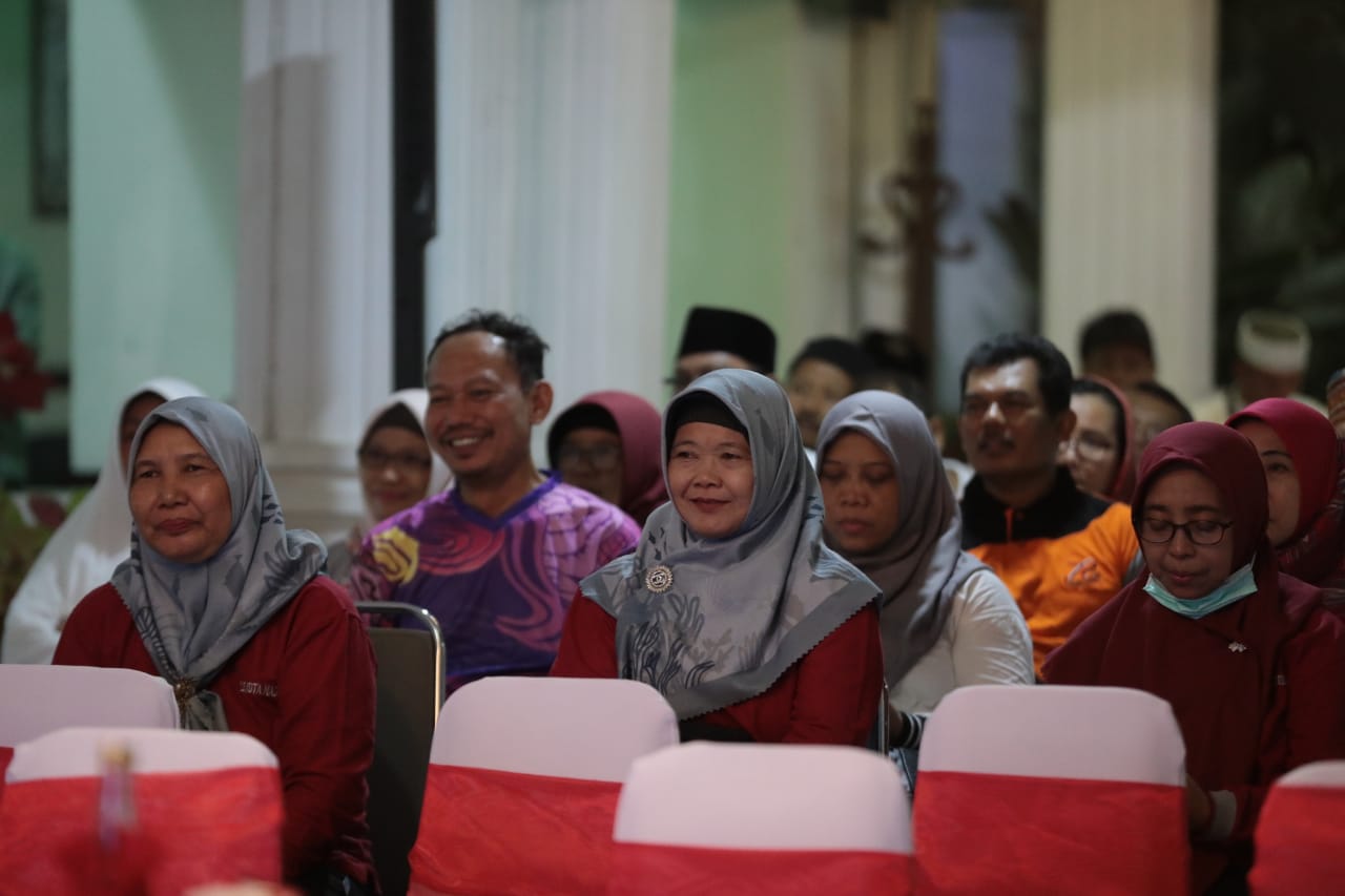 Foto 3 dari 10: Pengarahan Malam Lanjut Sepedahan, Wali Kota Ingin Kepala OPD Tetap Bugar di Kala Ramadan