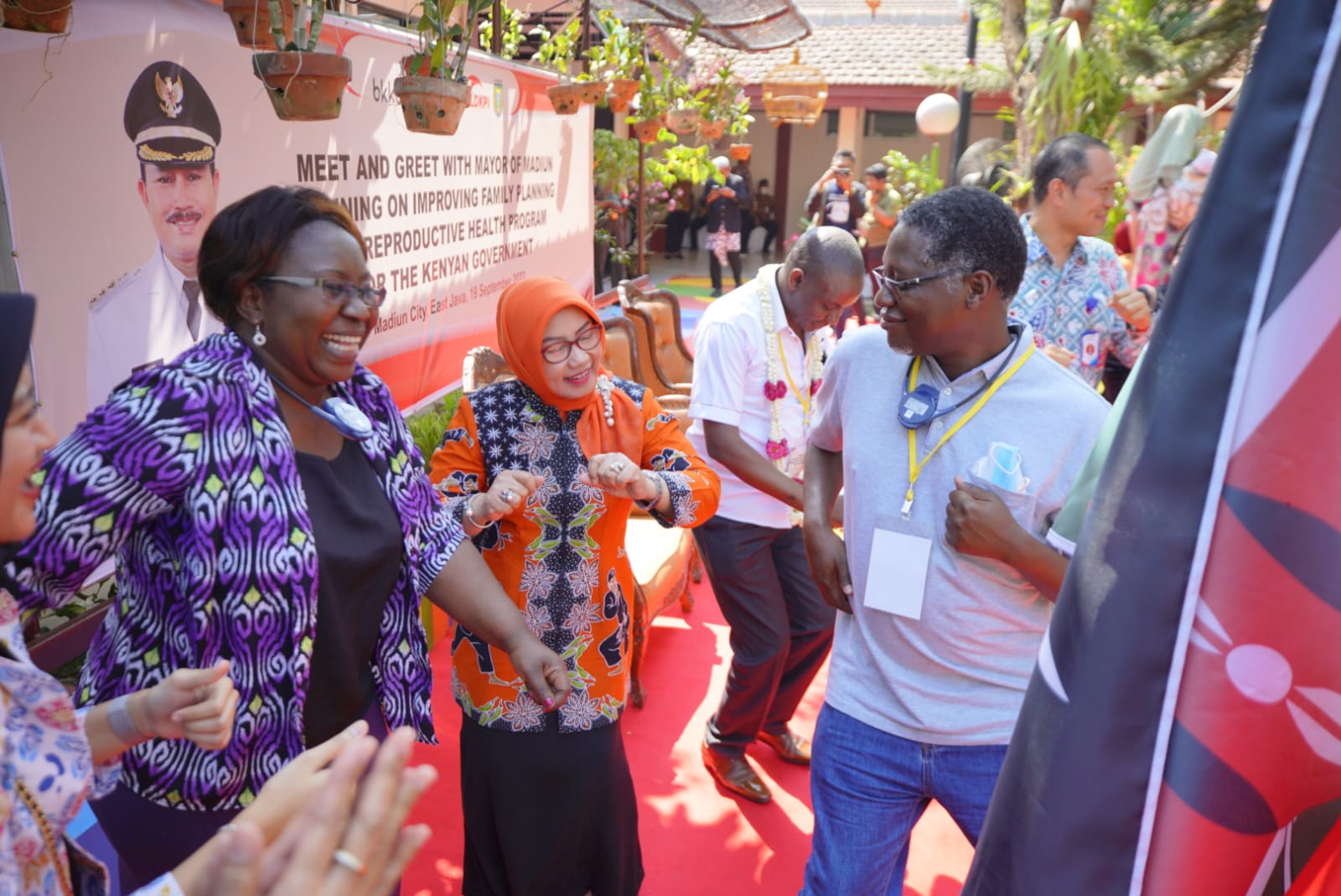 Foto 6 dari 9: Datang Untuk Belajar Kesehatan, Ketua Delegasi Kenya: Kita Belajar Banyak Hal di Kota Madiun
