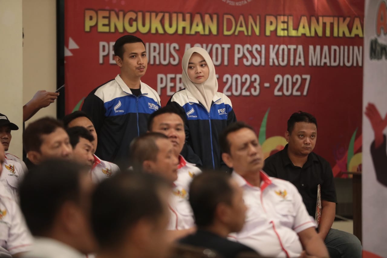 Foto 9 dari 10: Hadiri Pengukuhan Pengurus Askot PSSI, Wali Kota Maidi: Harus Berprestasi