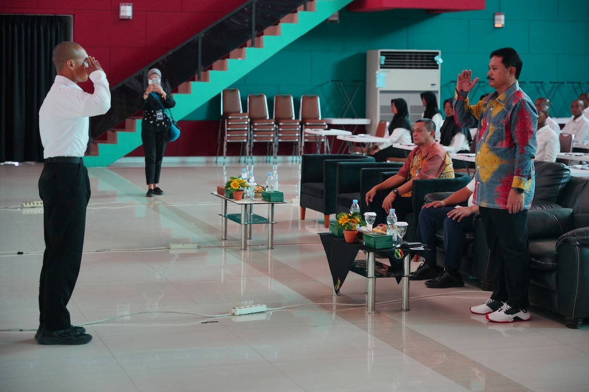 Foto 3 dari 8: Isi Kuliah Umum Di PPI, Wali Kota Bagikan Tips Jadi Pemimpin Sejati