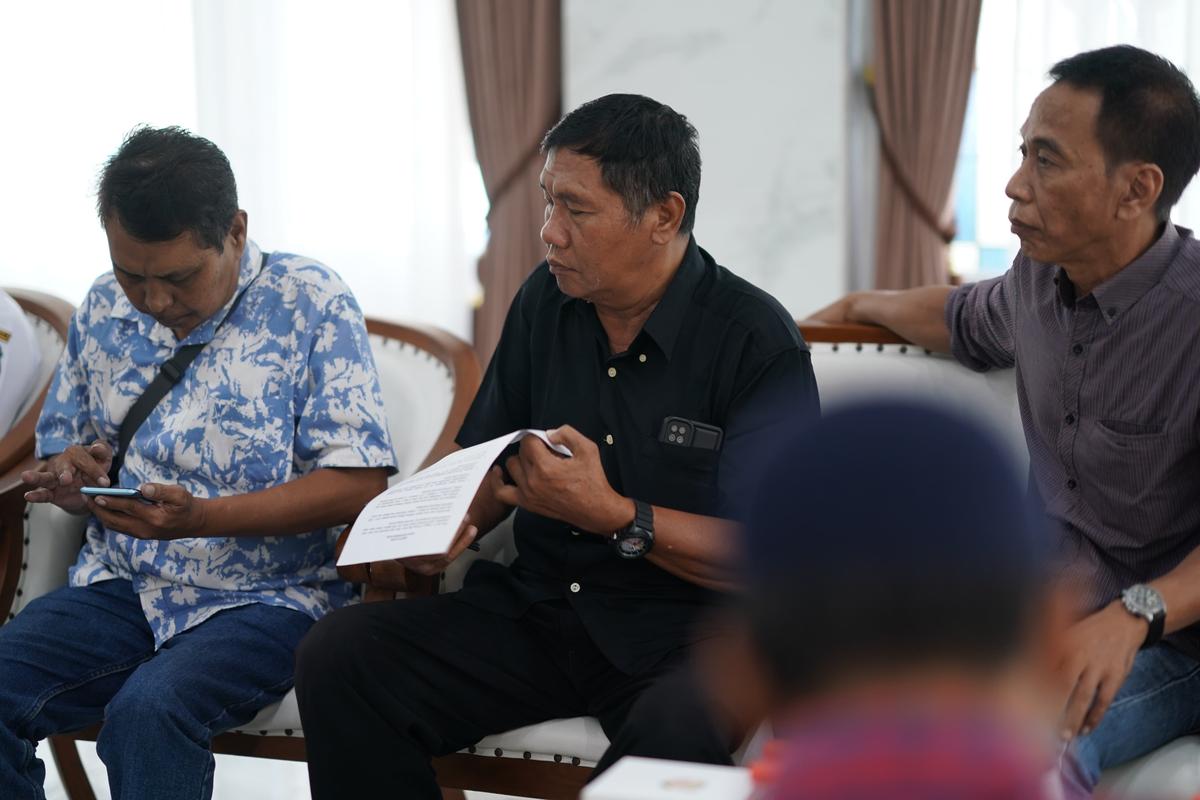 Foto 7 dari 9: Audiensi Dengan LSM, Pj. Wali Kota Tampung Masukan Untuk Pembangunan Kota