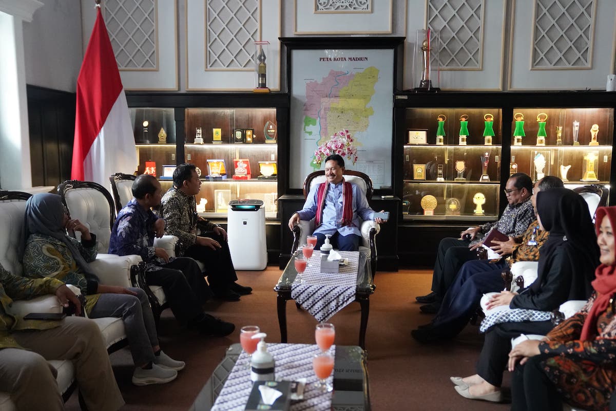 Foto 4 dari 7: Audiensi dengan KPU Kota Madiun, Wali Kota Turut Ajak Masyarakat Jangan Sampai Golput