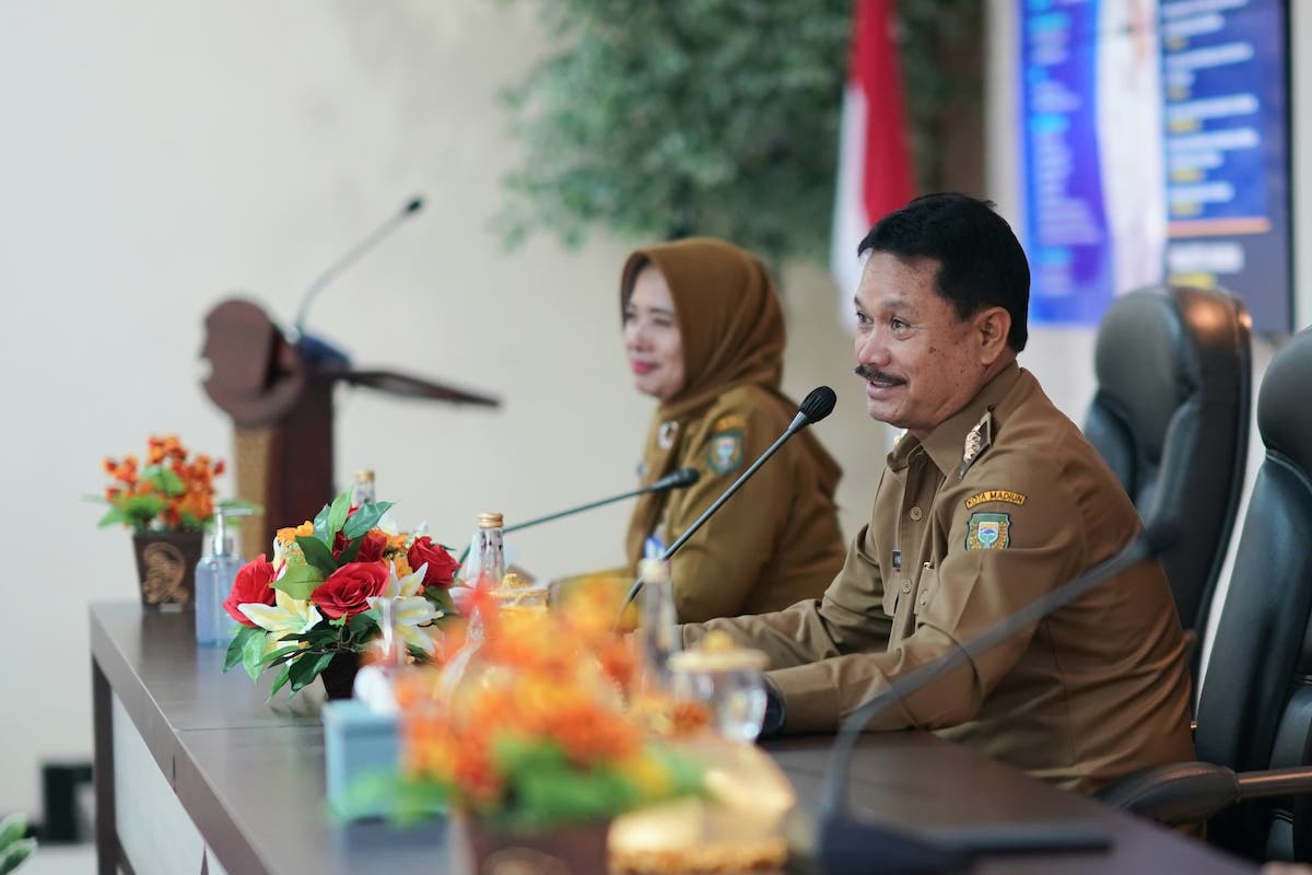 Foto 2 dari 9: Sambut Kunjungan Studi Tiru Provinsi Kepulauan Bangka Belitung, Wali Kota Sampaikan Digitalisasi Pendidikan Di Kota Madiun