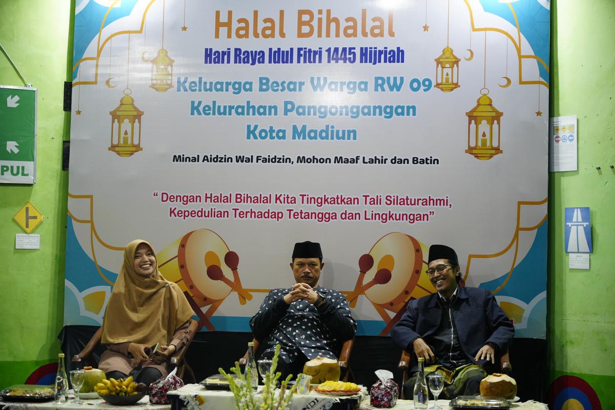 Foto utama berita: Makin Banyak Masyarakat yang Undang Wali Kota untuk Halal Bihalal, Kali Ini dari Warga RW 09 Kelurahan Pangongangan