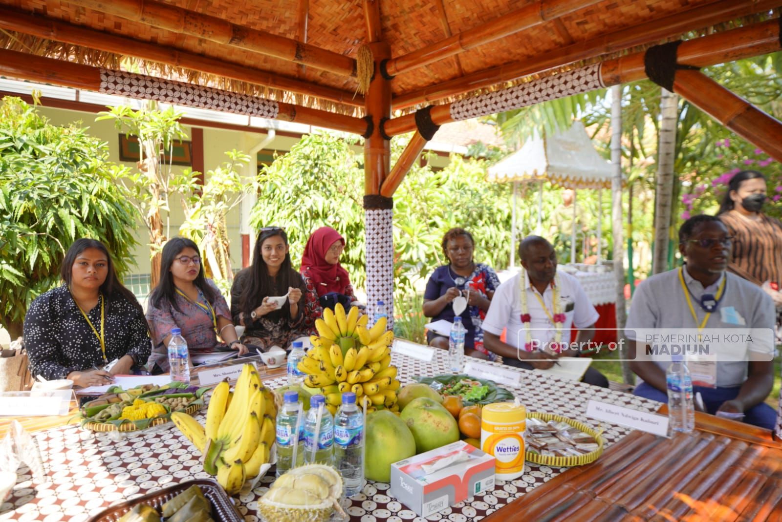 Foto 9 dari 9: Lawatan Hari Kedua, Wali Kota Dampingi Delegasi Kenya-Bangladesh di RSUD Kota Madiun