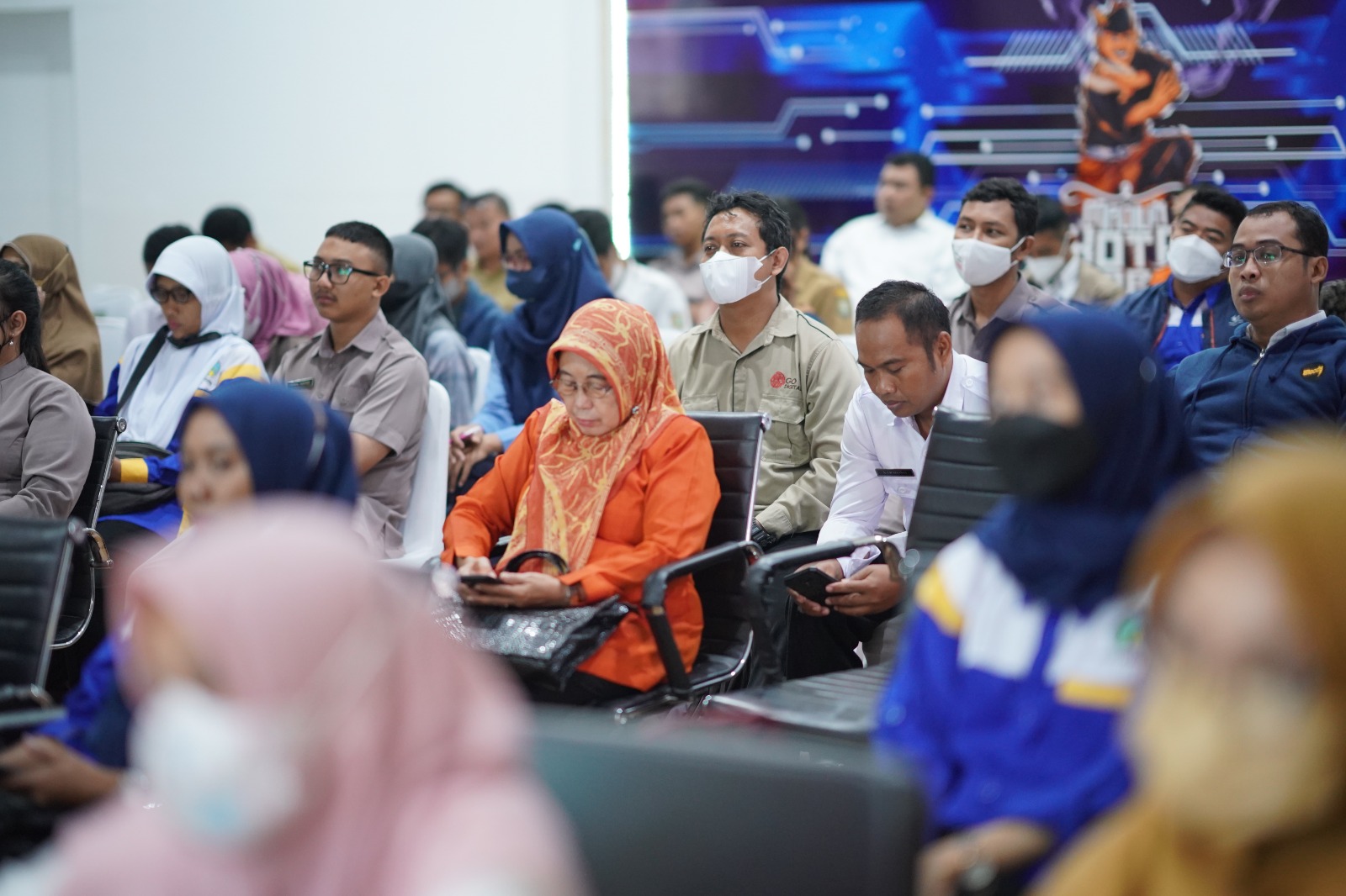 Foto 5 dari 10: Bekali Kemampuan Membuat Infografis, Diskominfo Kota Madiun Beri Pelatihan Pada KIM dan PPID