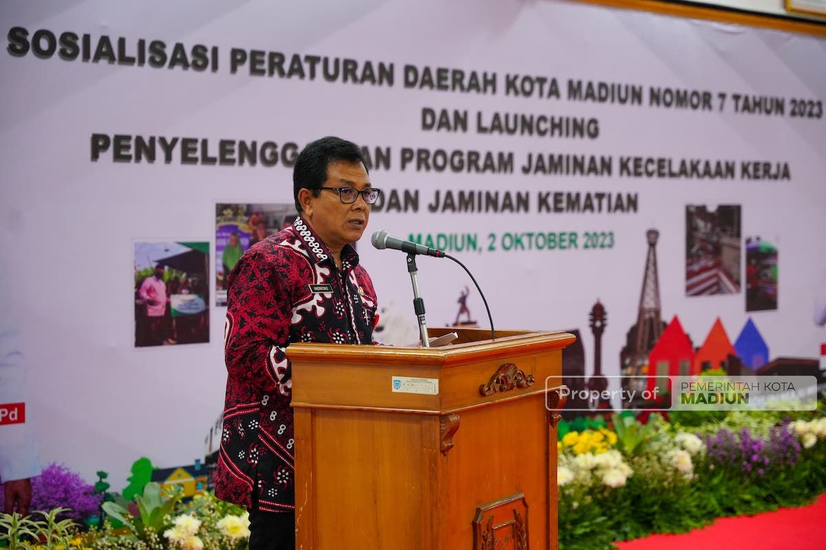 Foto 3 dari 8: Sosialisasi Perda 7/2023, Wali Kota Harap Masyarakat Semakin Sejahtera