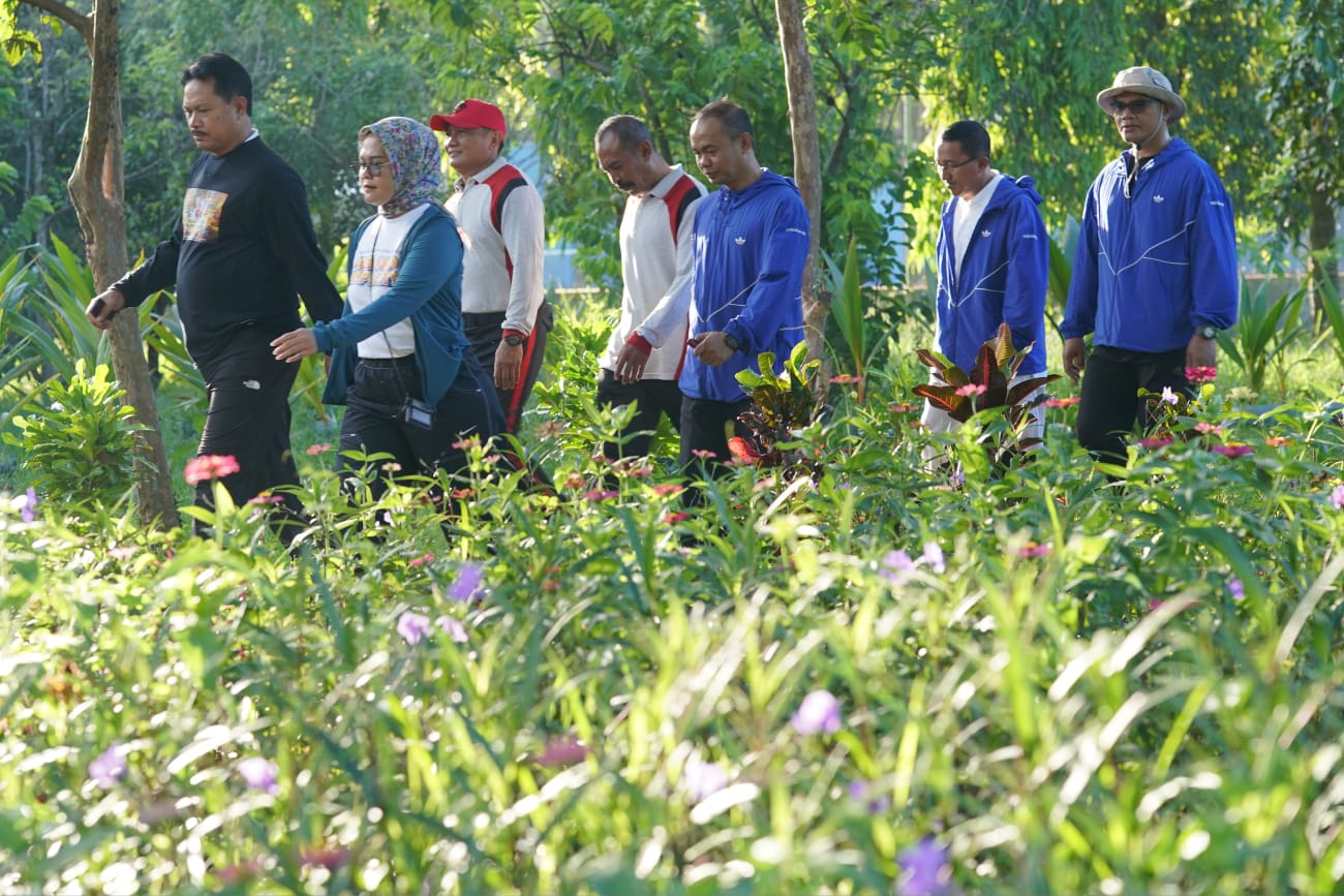Foto 10 dari 10: Jelang Dinas Luar, Wali Kota Imbau Pelayanan Tetap Optimal