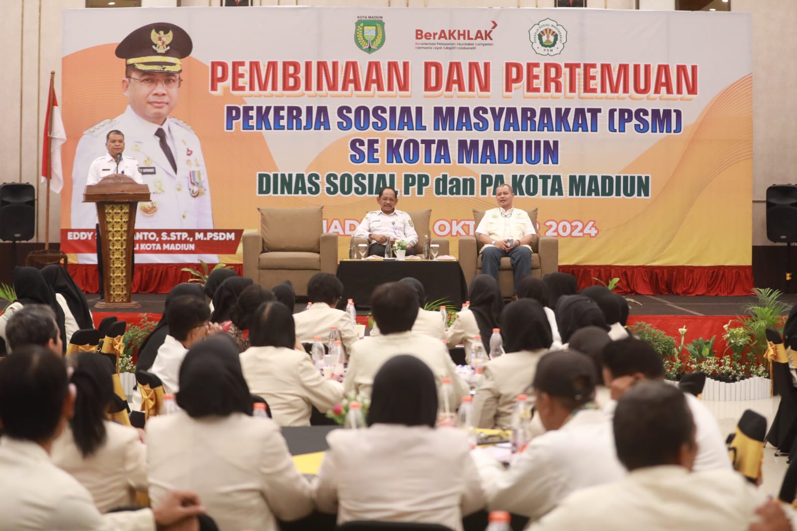 Foto 7 dari 9: Upaya Peningkatan Keterampilan, Dinsos PPPA Gelar Pembinaan Bagi PSM