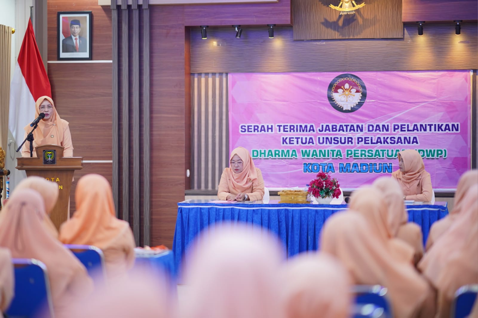 Foto 7 dari 9: Unsur Pelaksana DWP Kota Madiun Berganti, Ketua DWP Kota Madiun Harap Tingkatkan Peran dan Kontribusi