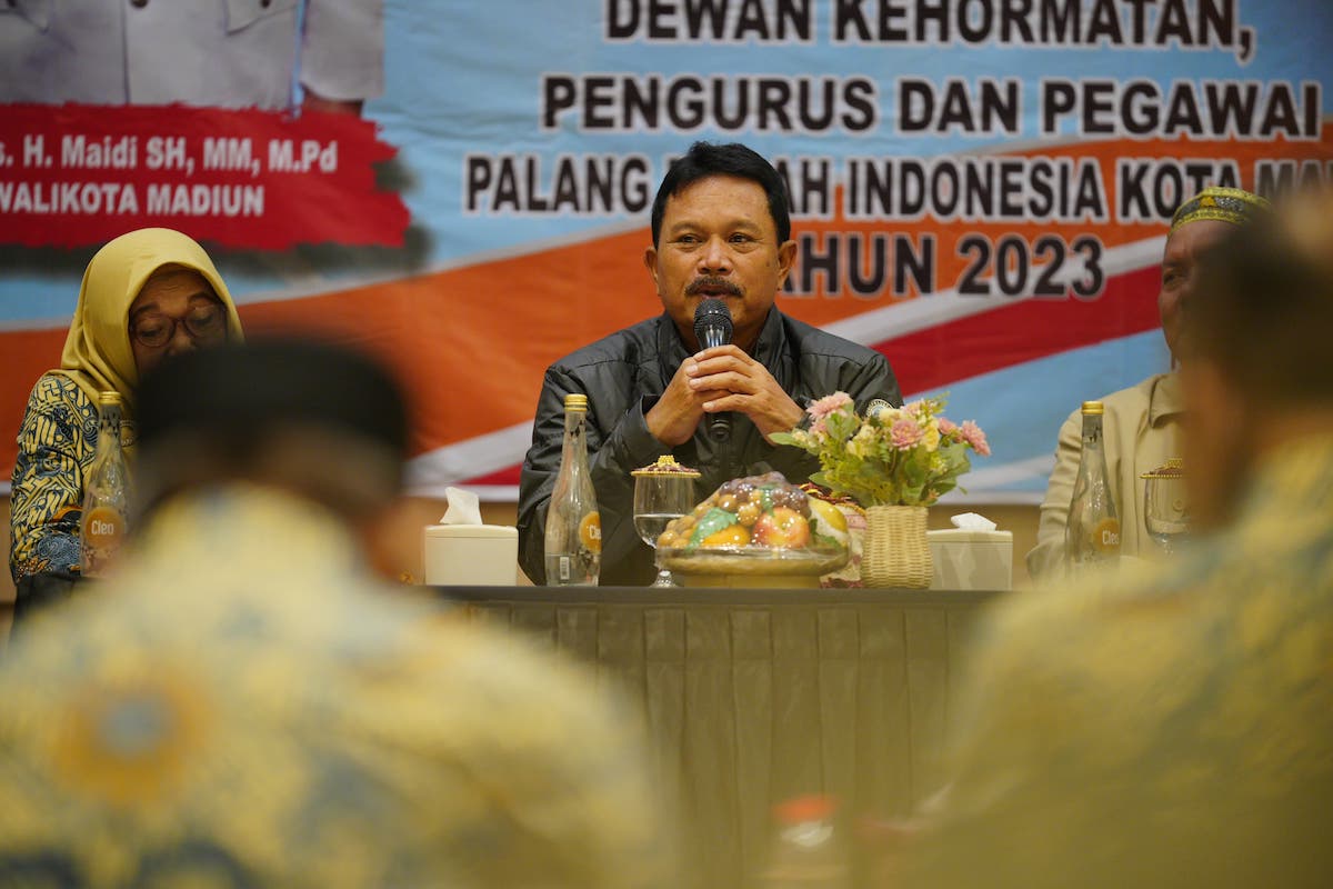 Foto 6 dari 8: Beri Pembinaan PMI, Wali Kota: di PMI Tidak Ada Pekerjaan yang Tidak Ikhlas