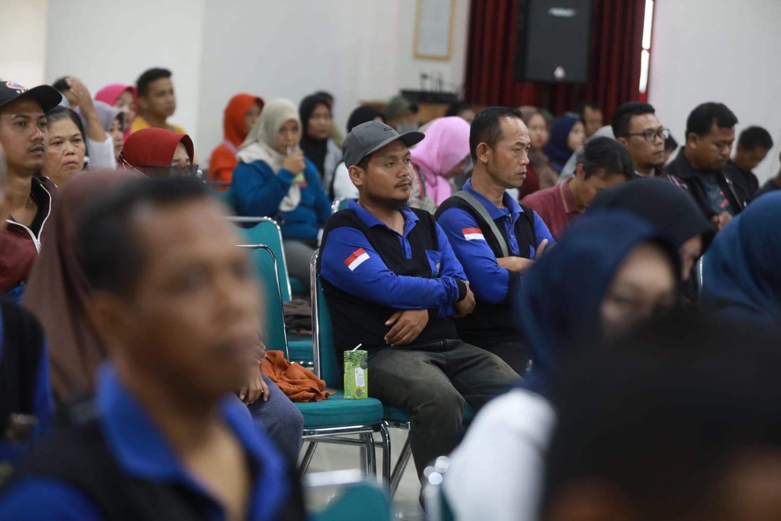 Foto 5 dari 11: Jadi Narasumber Sosialisasi Perda, Wali Kota: Masyarakat Harus Ada Rambu-Rambu Ketertiban