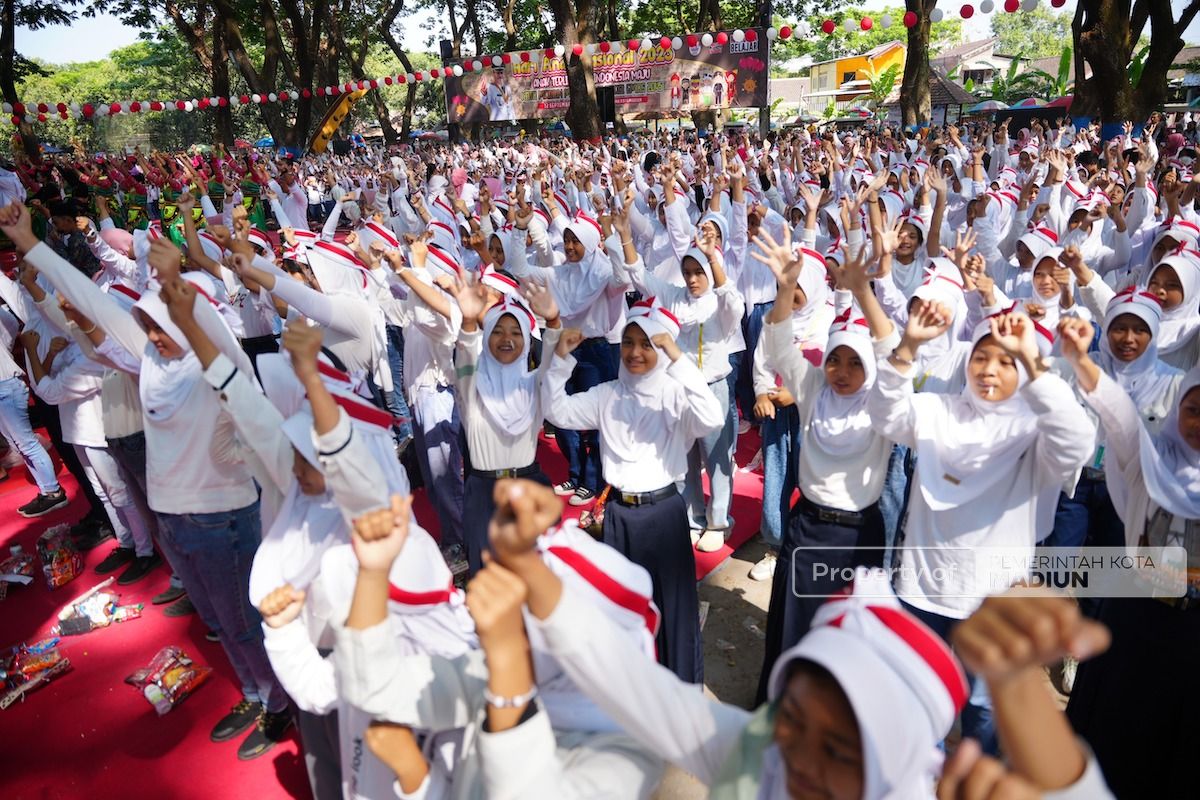 Foto 7 dari 8: Peringatan HAN ke-39, Wali Kota: Anak-anak Sekarang Harus Bisa Merebut Generasi Emas 2045 Mendatang