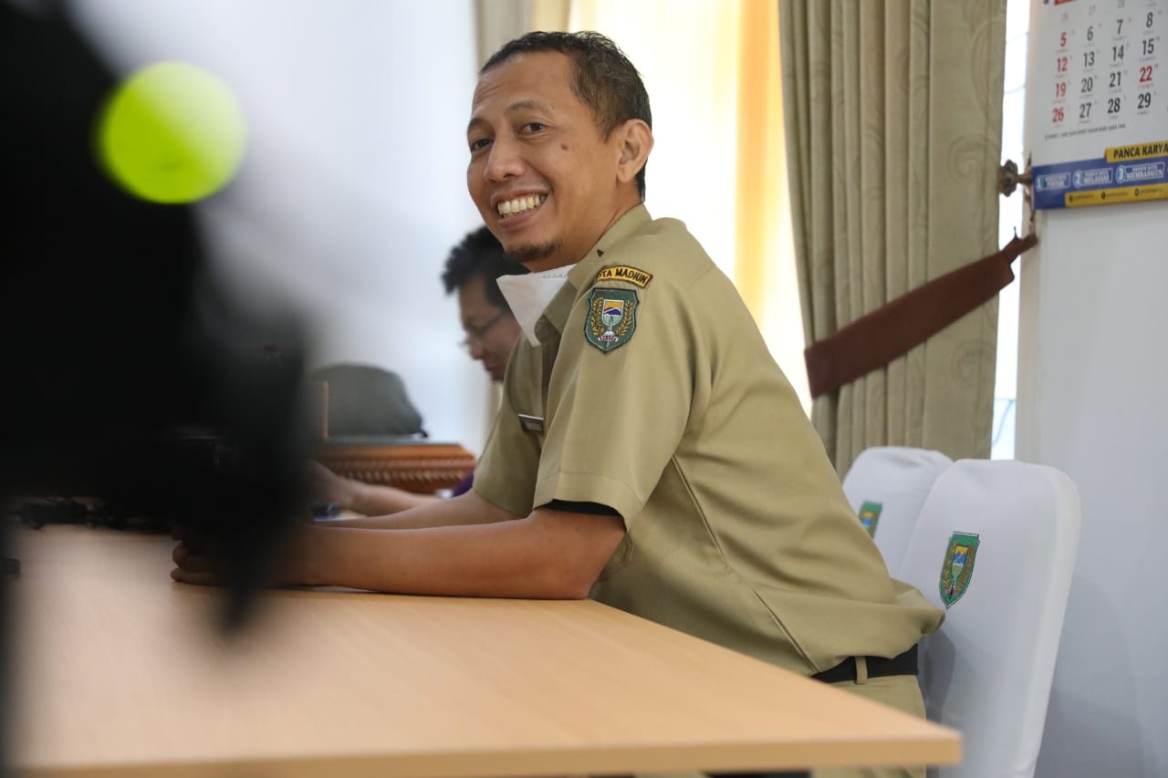 Foto 5 dari 10: Assessment Dengan Tim UT Berlanjut, Pimpinan Dewan, OPD, LSM Hingga Media Dijadwalkan Wawancara Hari Ini