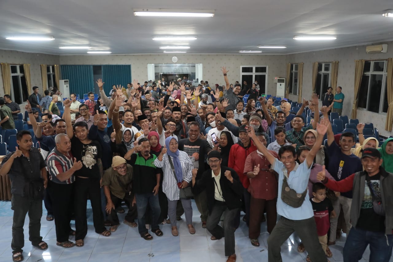 Foto 11 dari 12: Audiensi dengan Pedagang Pasar, Wali Kota Beri Banyak Diskon Kepada Pedagang