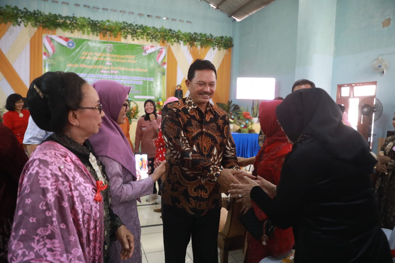 Foto 8 dari 11: Gelar Pembinaan PKK, Wali Kota Pesan Jaga Guyub Rukun Warga