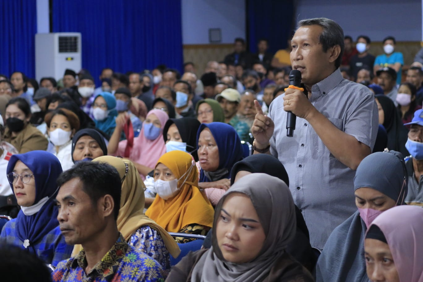 Foto 4 dari 9: Jadi Narsumber Evaluasi Perda, Wali Kota Harap Masyarakat Ikut Aktif Jaga Trantibum