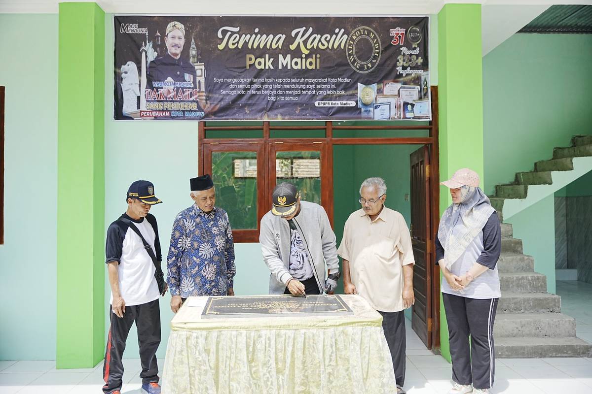 Foto 28 dari 30: Tambah Fasilitas di Pondok Pesantren, Wali Kota Resmikan Proyek Fisik Religi di Delapan Ponpes