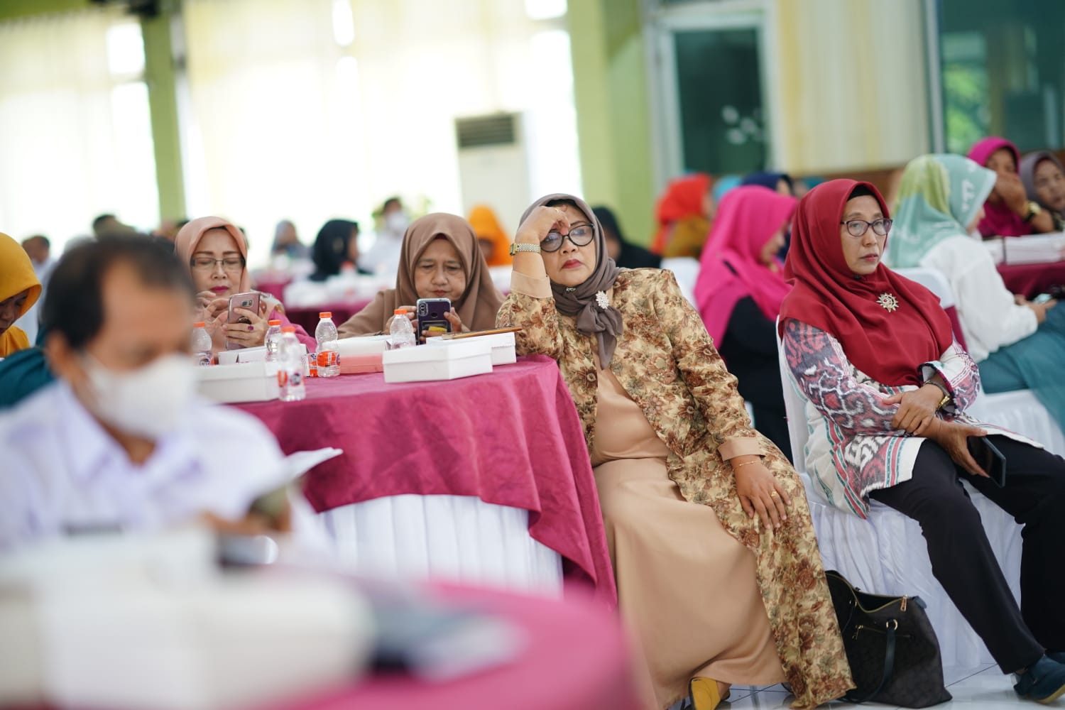 Foto 9 dari 10: Gelar Cangkrukan dan Halal Bihalal Bersama, Wali Kota Harap Kerukunan dan Keamanan Kota Tetap Terjaga