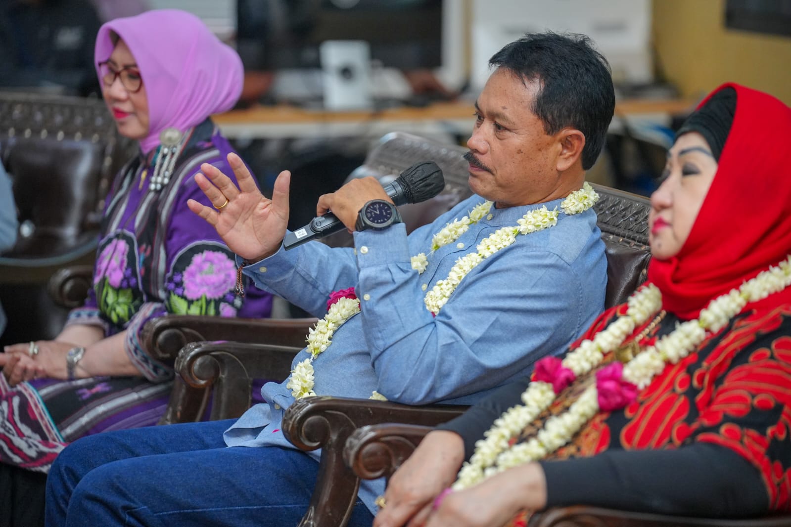 Foto 3 dari 8: Talkshow Bersama Pelaku UMKM, Wali Kota Beri Motivasi Hingga Hadirkan Sosok Inspiratif di Bidang Entrepreneurship