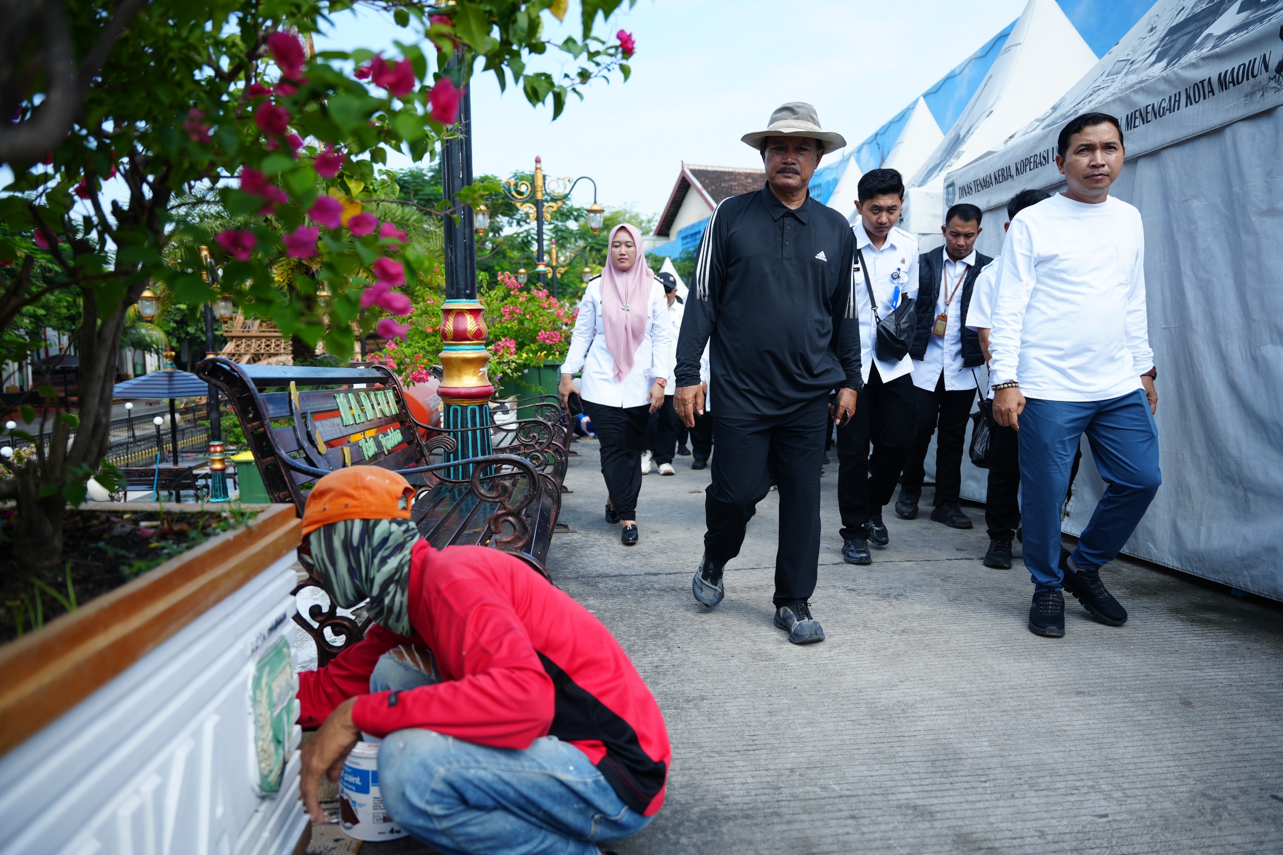 pic 2