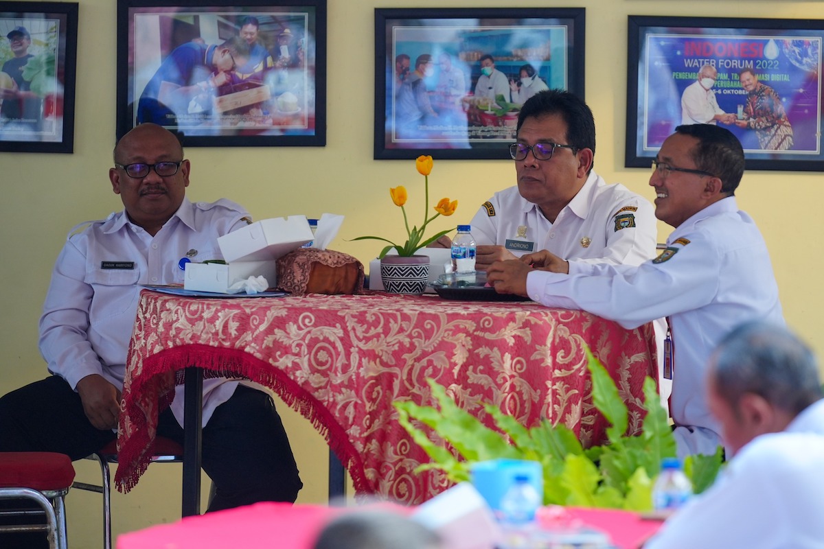 Foto 3 dari 8: Beri Pembinaan Karyawan BUMD, Wali Kota Pesan Jaga Kekompakan Dan Aksi Sosial Untuk Masyarakat